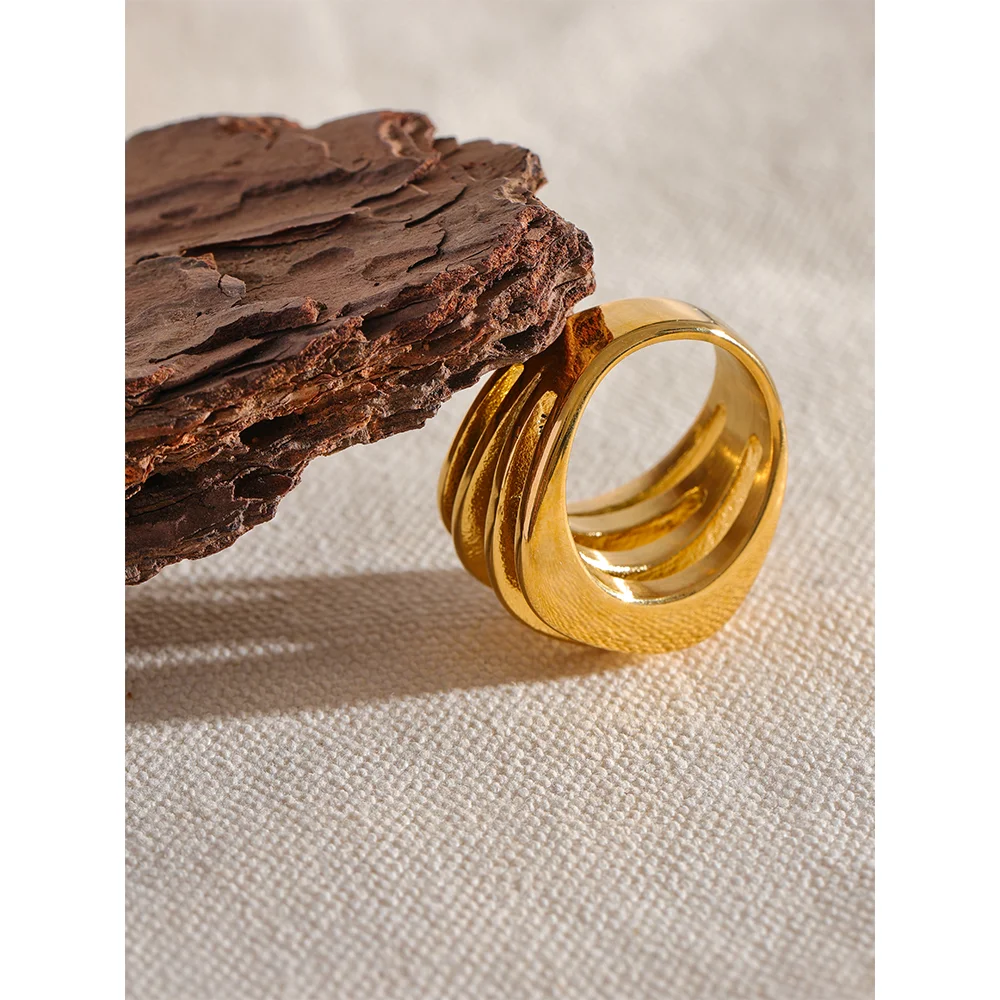 Samantha Ring