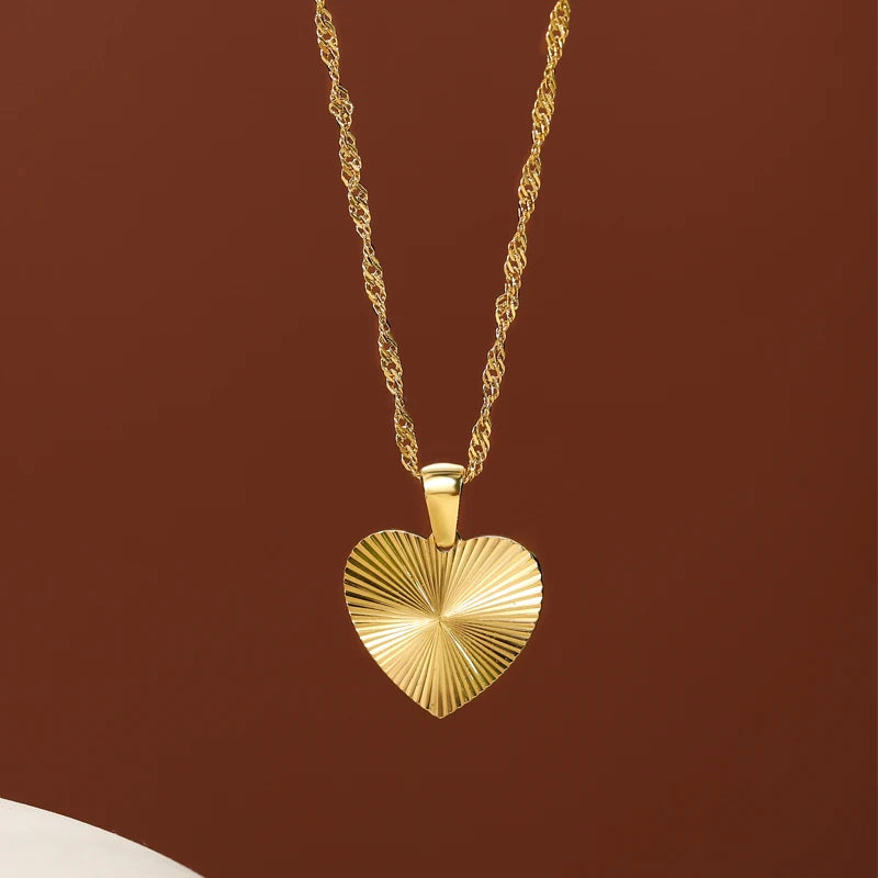 Choker Heart Necklace