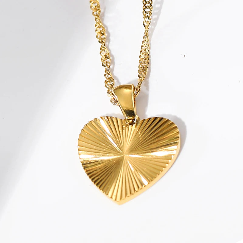 Choker Heart Necklace
